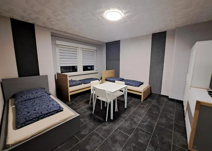 Mit Tageslichtbad In Laendlicher Lage Nahe Halle