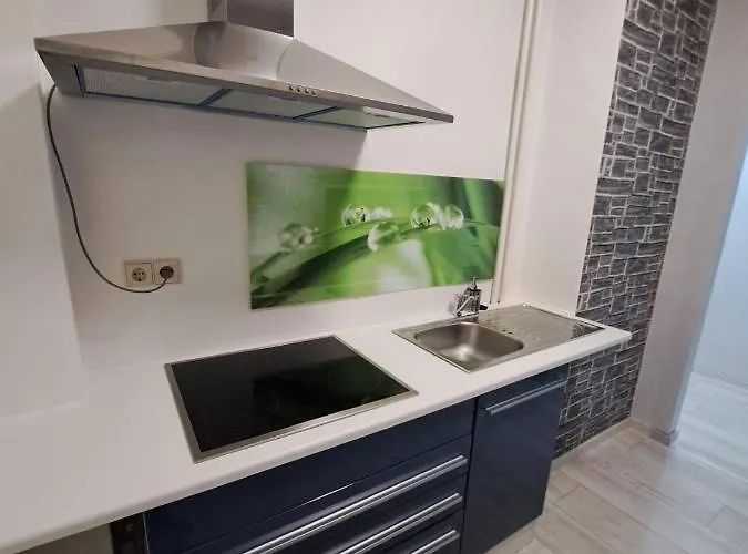 Mit Tageslichtbad In Laendlicher Lage Nahe Halle *